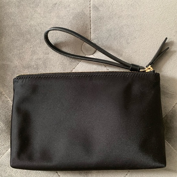 Kate Spade wristlet - Picture 2 of 5